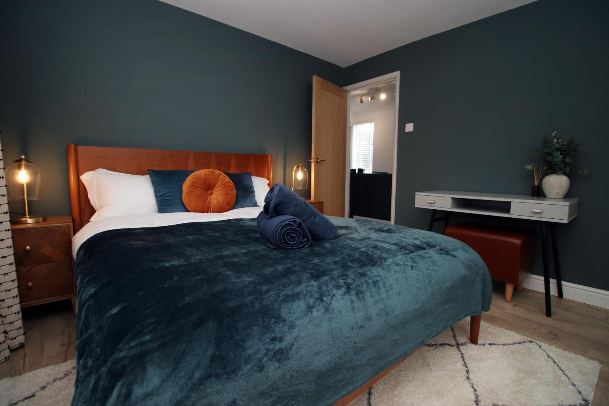 Stylish Home In Bath With Driveway Parking, 10Min From City Dış mekan fotoğraf