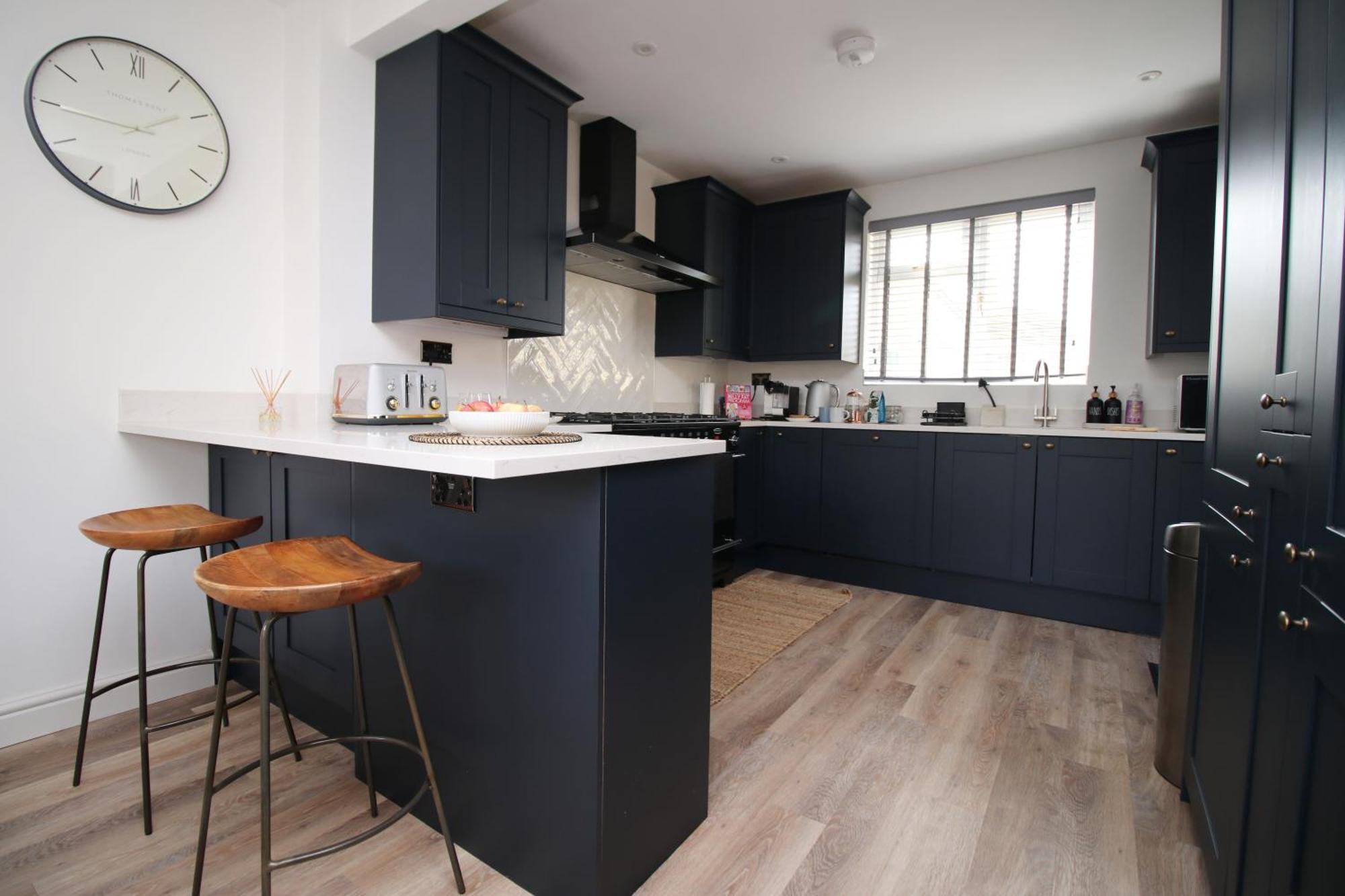 Stylish Home In Bath With Driveway Parking, 10Min From City Dış mekan fotoğraf